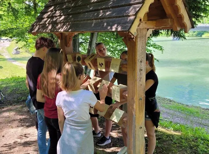 Ribiska Vasica - Fishermen's Village * Radece