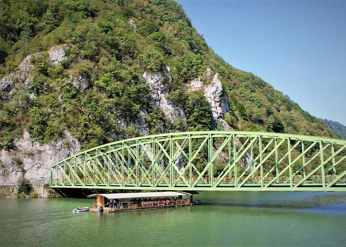 Ribiska Vasica - Fishermen's Village Radece