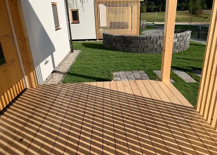 Ribiska Vasica - Fishermen's Village Radece